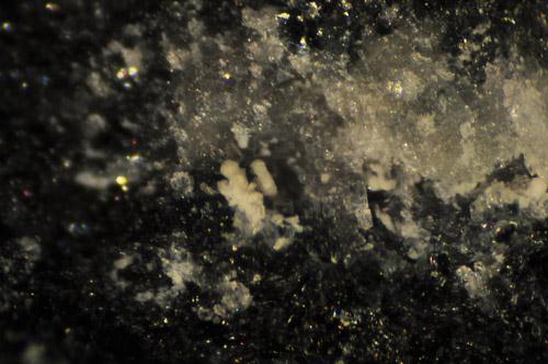 Hsianghualite Bromellite Liberite In Phlogopite