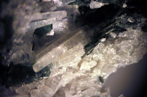 Fluoborite & Phlogopite