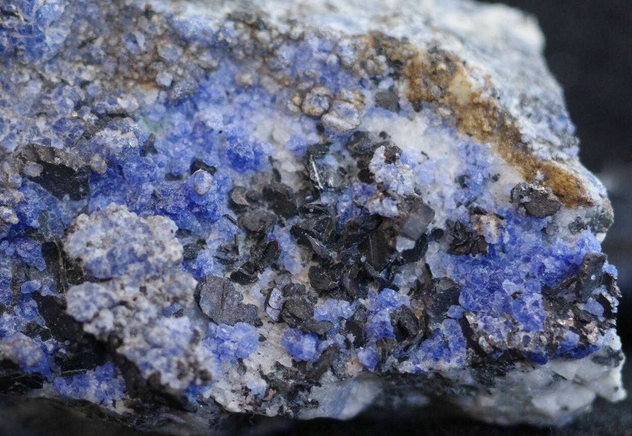 Sodalite & Ilmenite