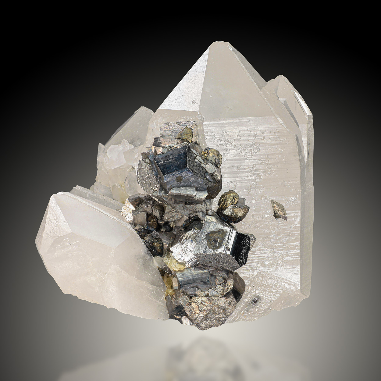 Stannite & Arsenopyrite On Quartz