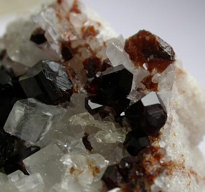 Uvite & Magnesite