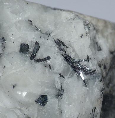 Livingstonite