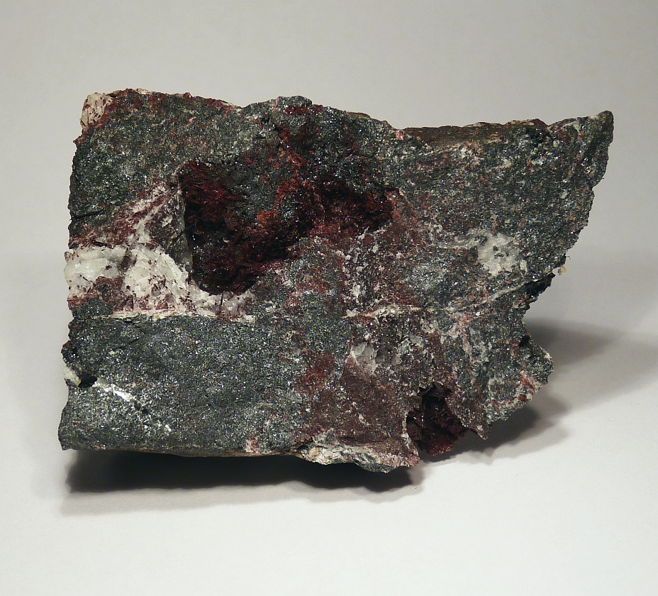 Piemontite