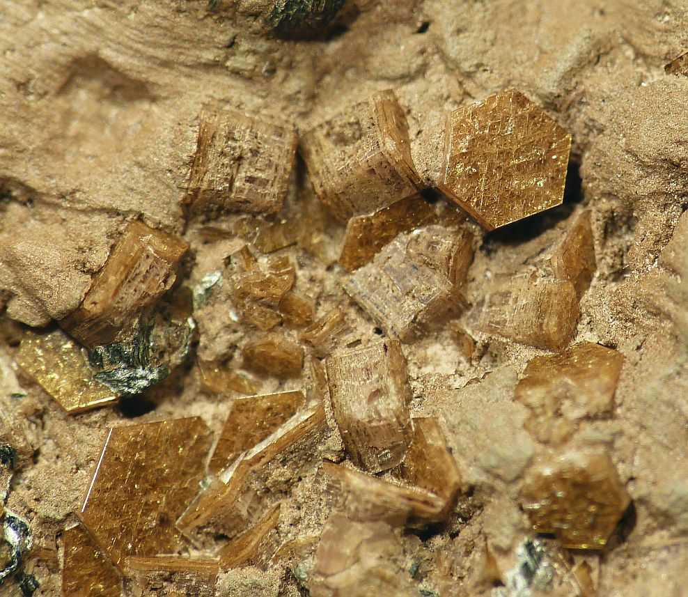 Pyrosmalite-(Fe)