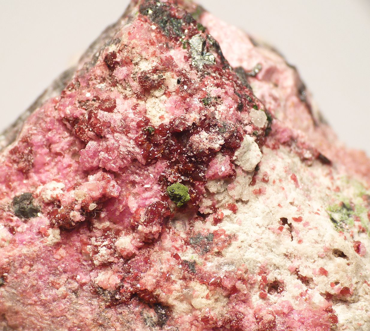 Spherocobaltite