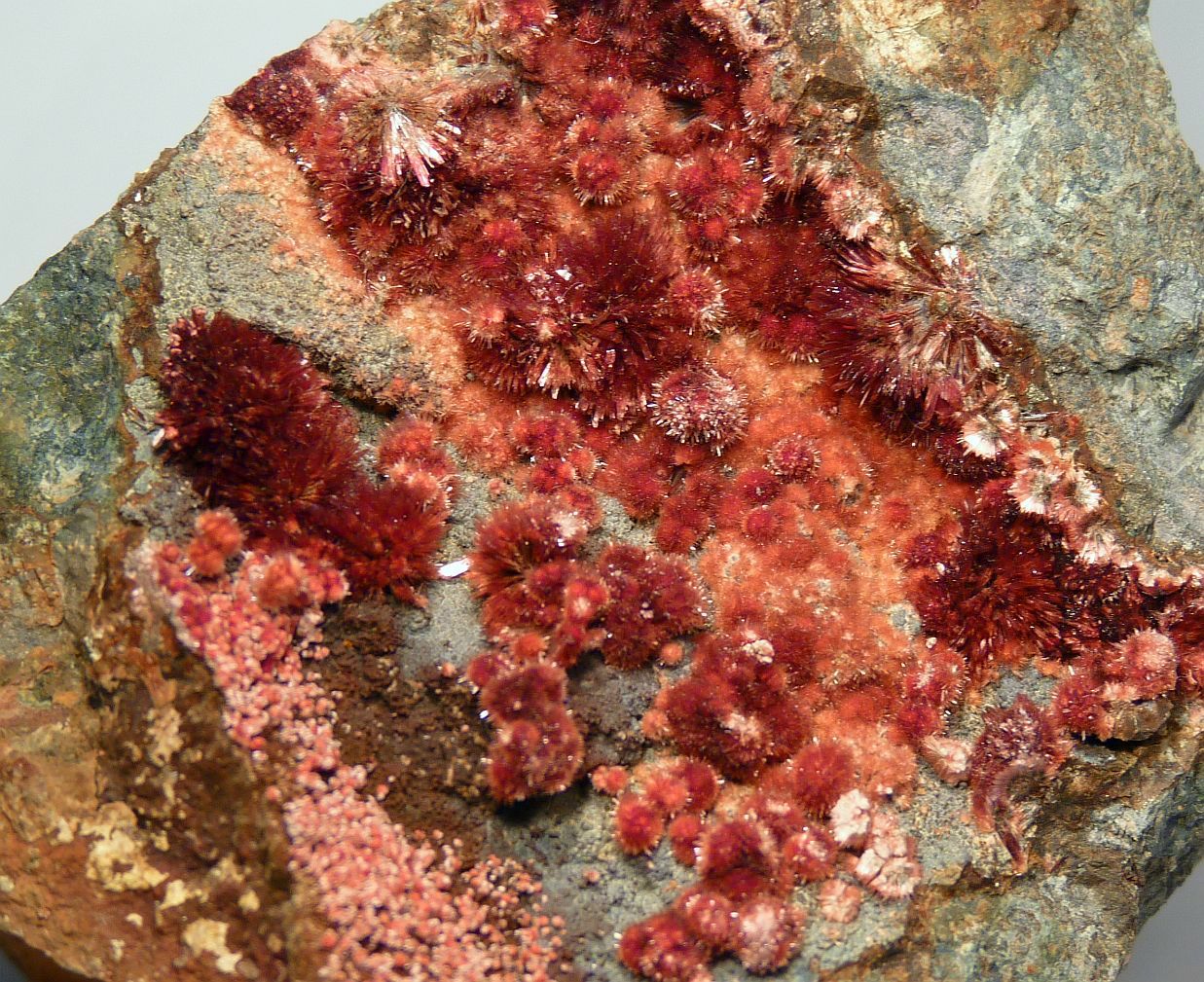 Erythrite