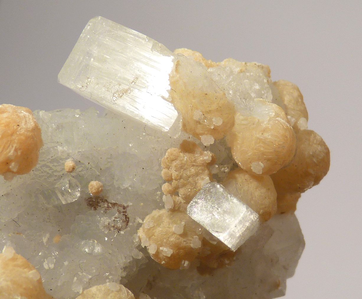 Apophyllite Gyrolite & Prehnite