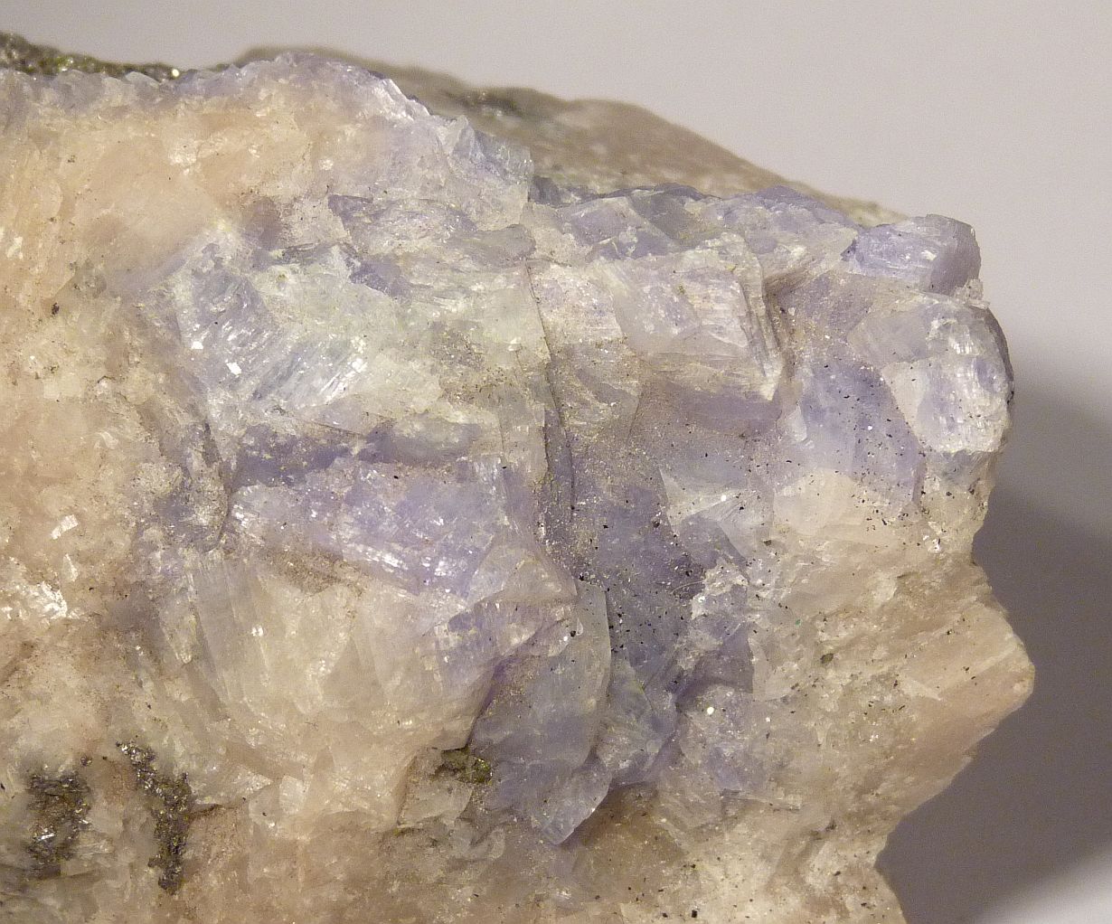 Siegenite In Scandium Calcite