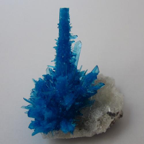 Pentagonite