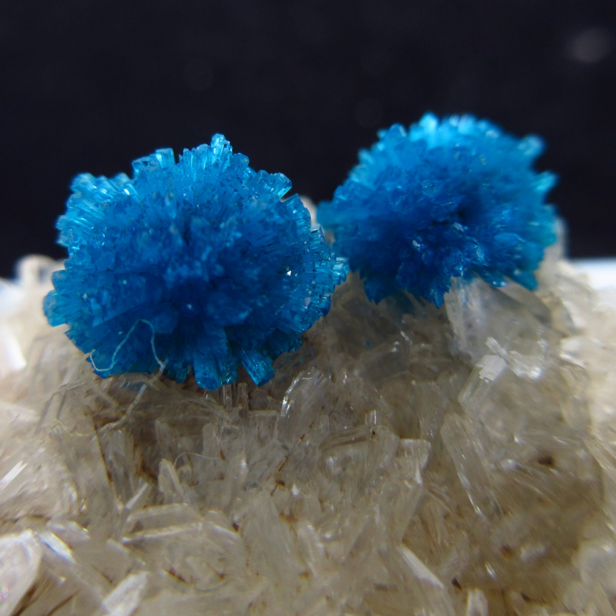 Cavansite & Heulandite