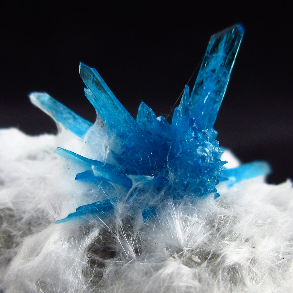 Pentagonite On Mordenite