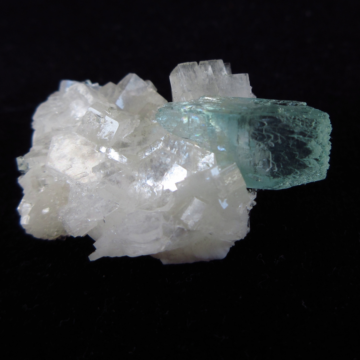 Apophyllite On Heulandite