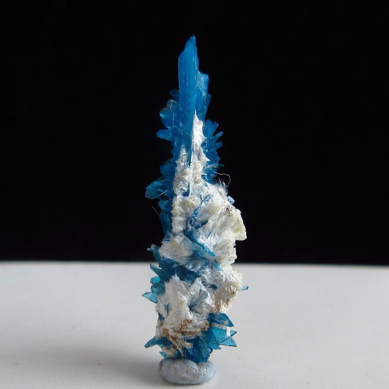 Pentagonite
