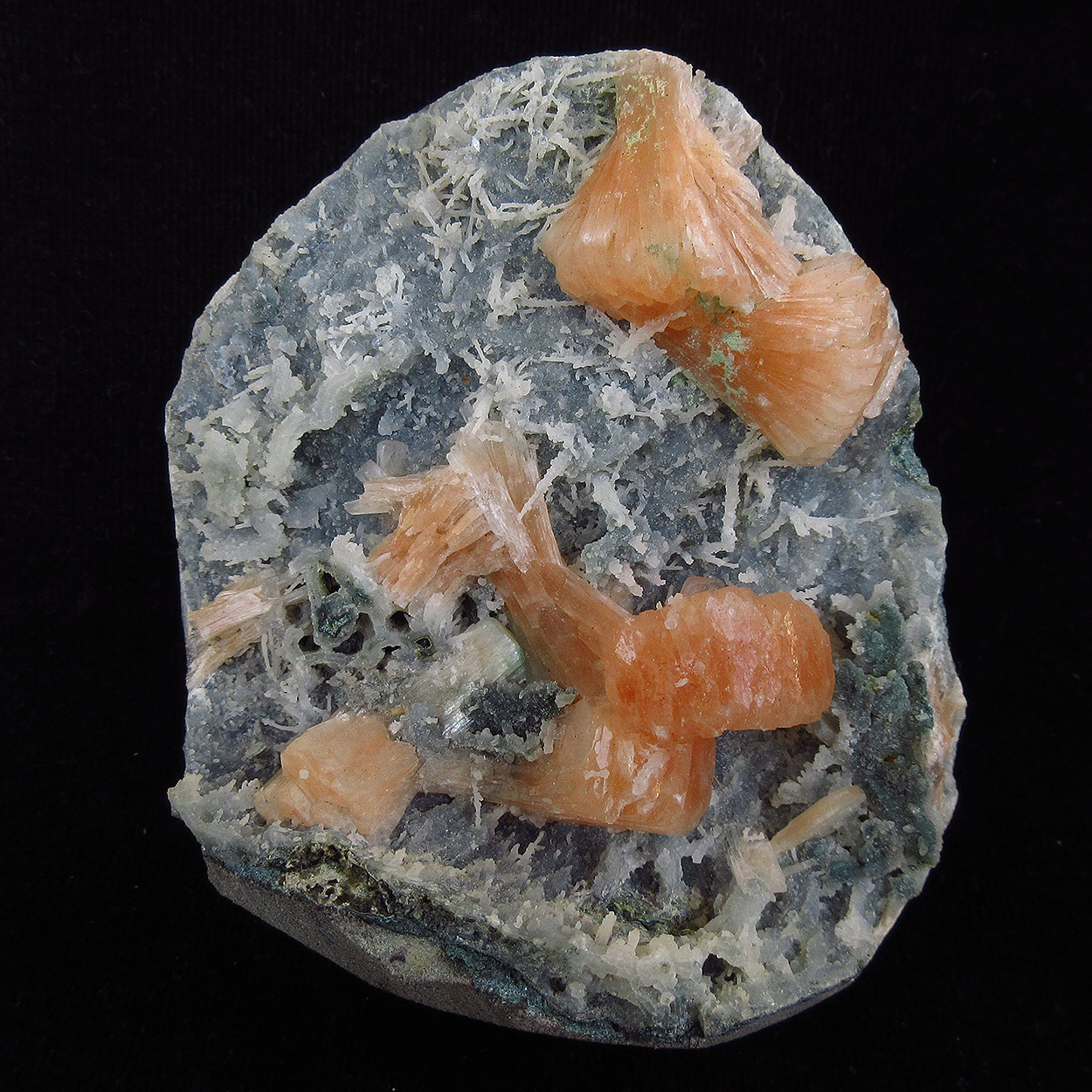 Stellerite With Chalcedony