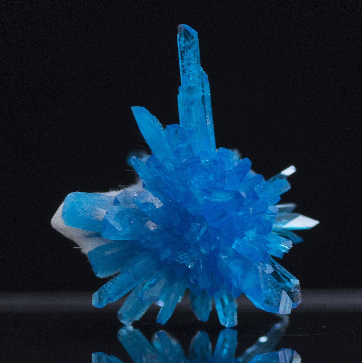 Pentagonite With Mordenite