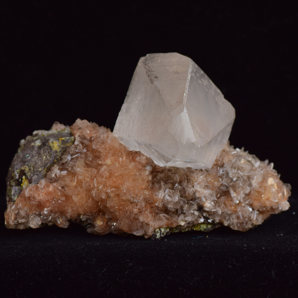 Calcite On Heulandite