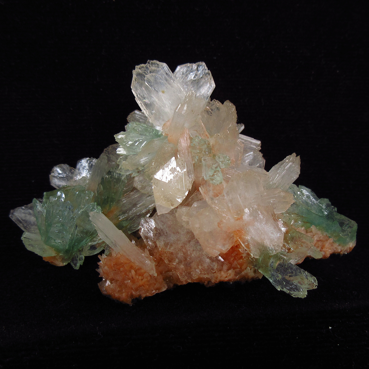 Powellite On Apophyllite & Stilbite On Heulandite