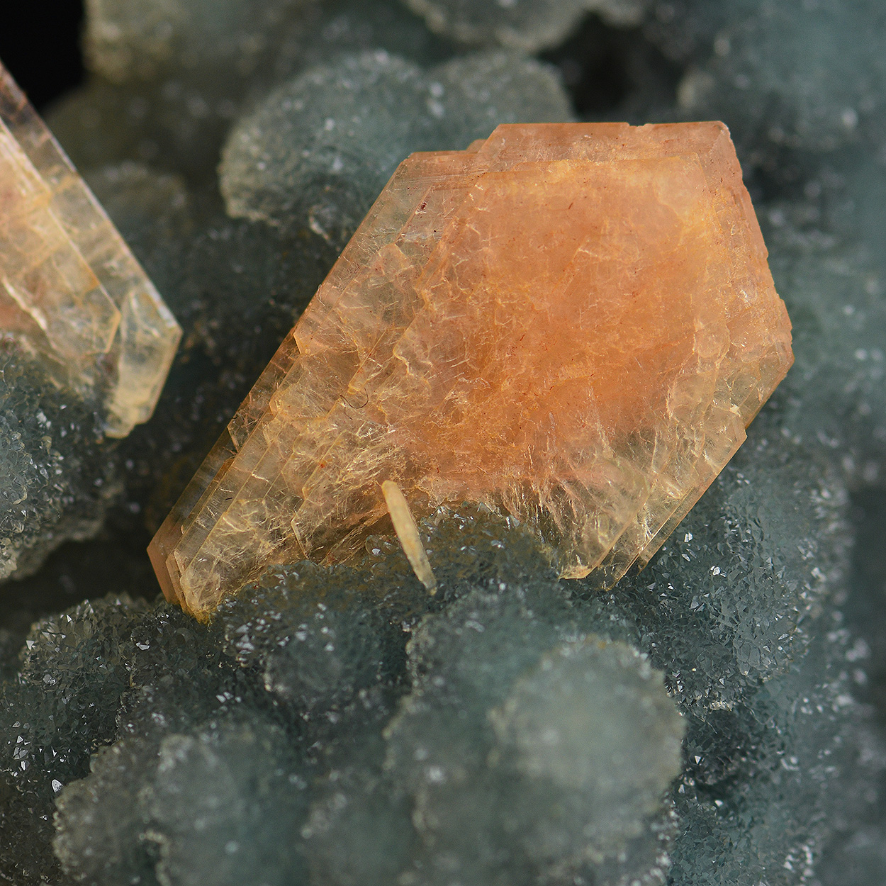 Stilbite On Chalcedony