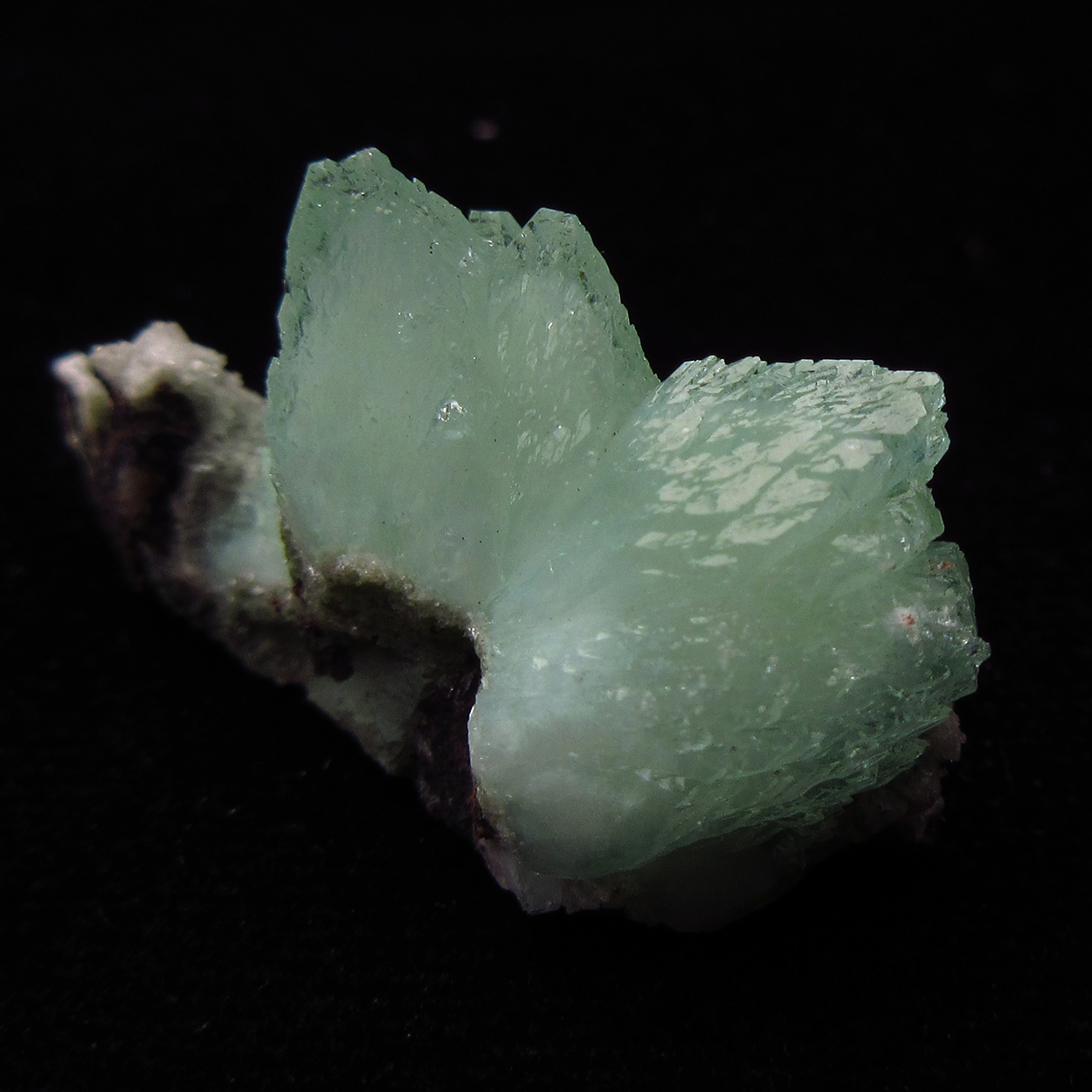 Apophyllite On Heulandite