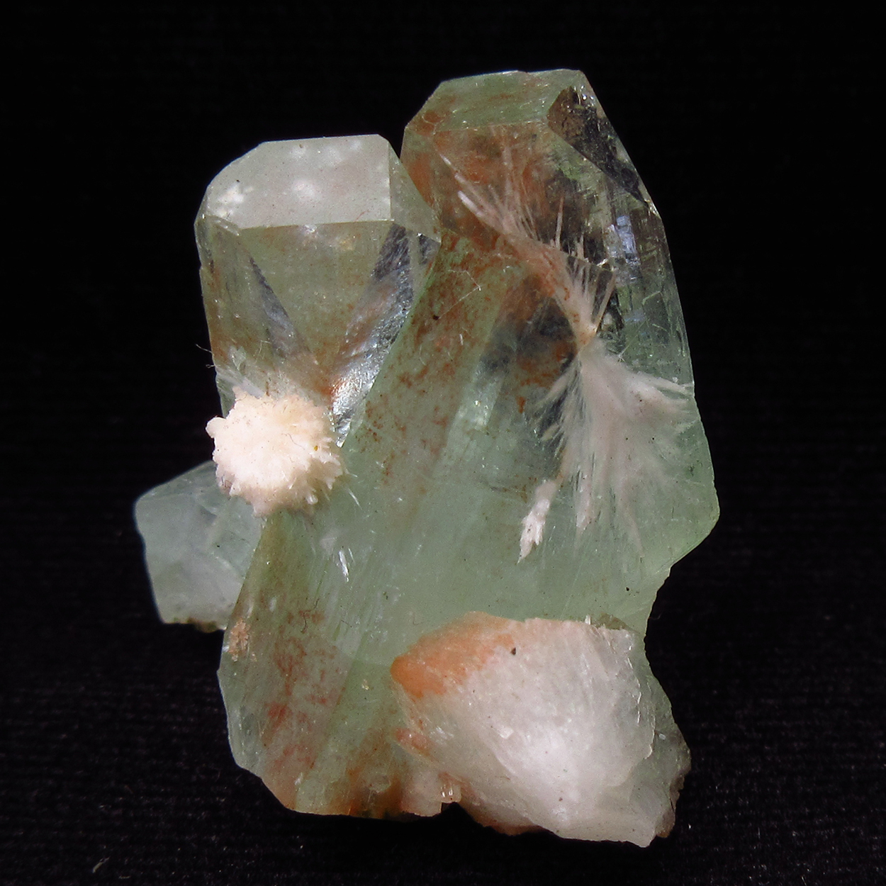 Apophyllite With Mordenite