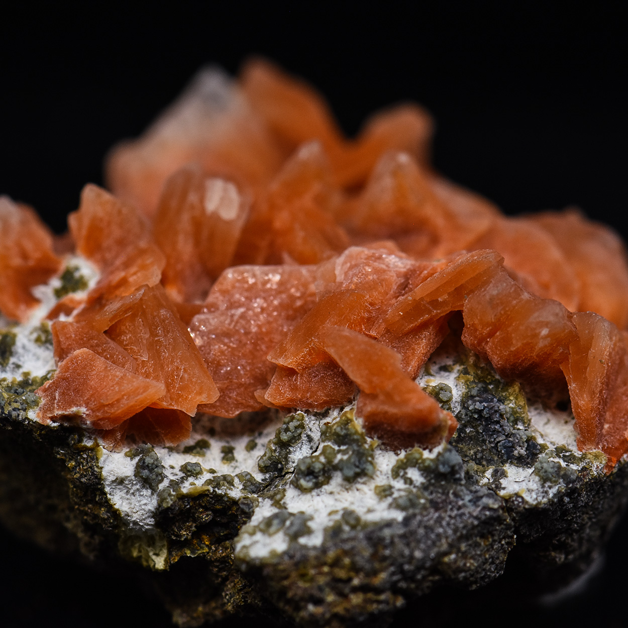 Heulandite With Mordenite