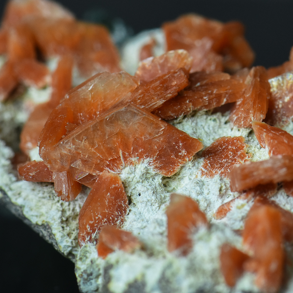 Heulandite On Mordenite