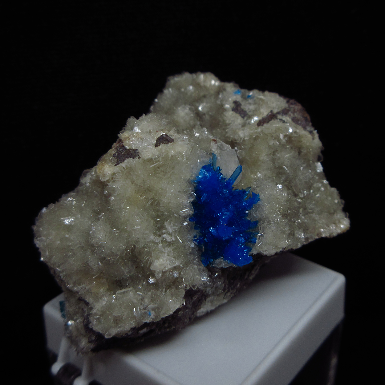 Pentagonite On Heulandite