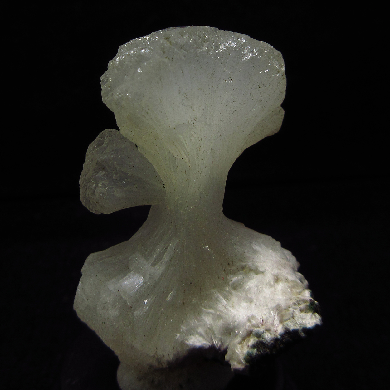 Stilbite On Mordenite