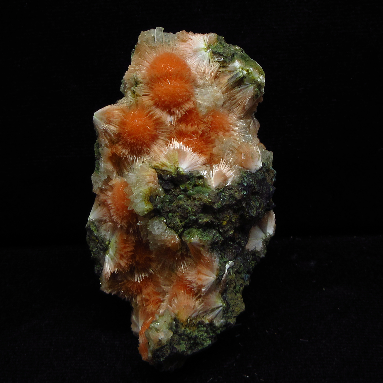 Mesolite On Heulandite 