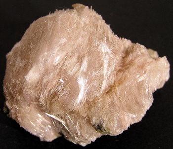 Bustamite