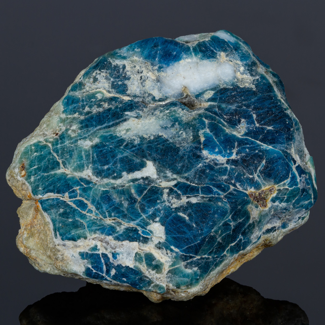 Afghanite
