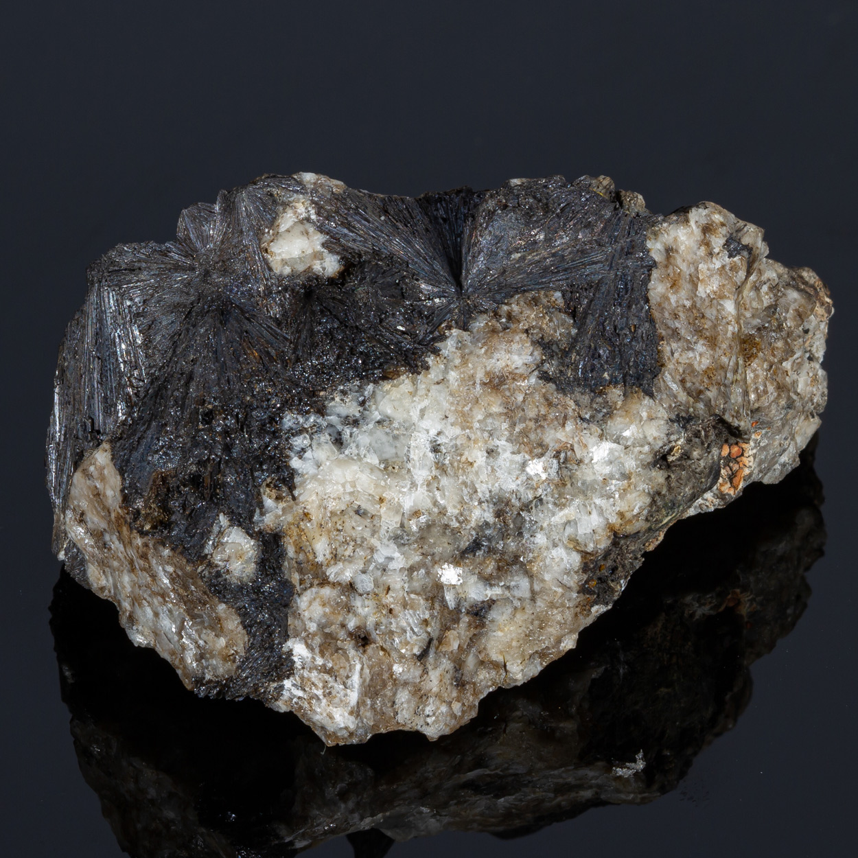 Manganoan Pectolite