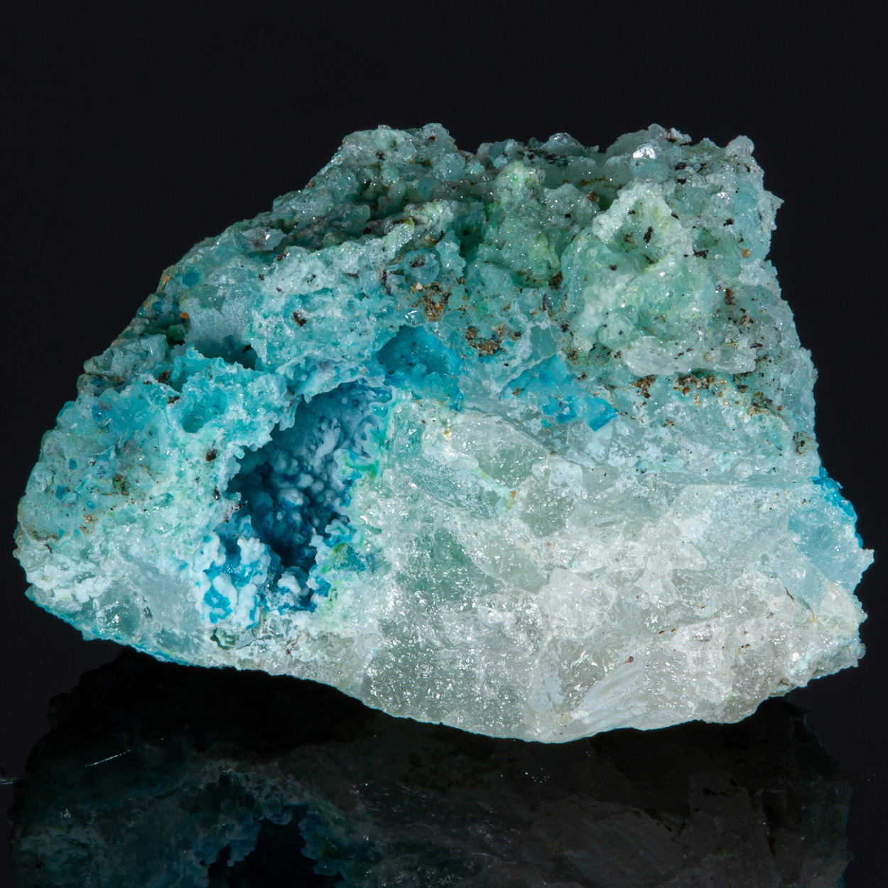 Kipushite & Veszelyite On Quartz