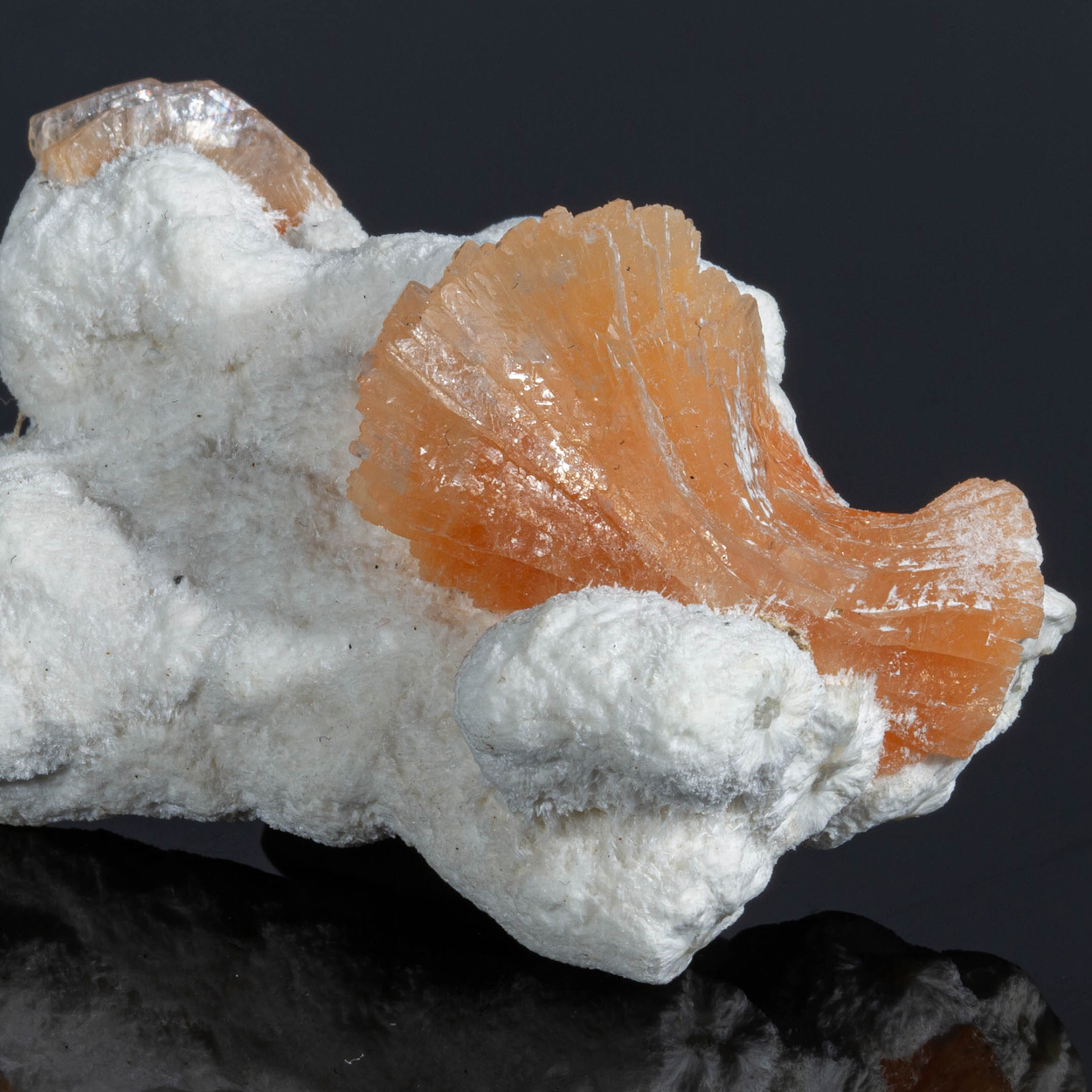 Heulandite On Mordenite