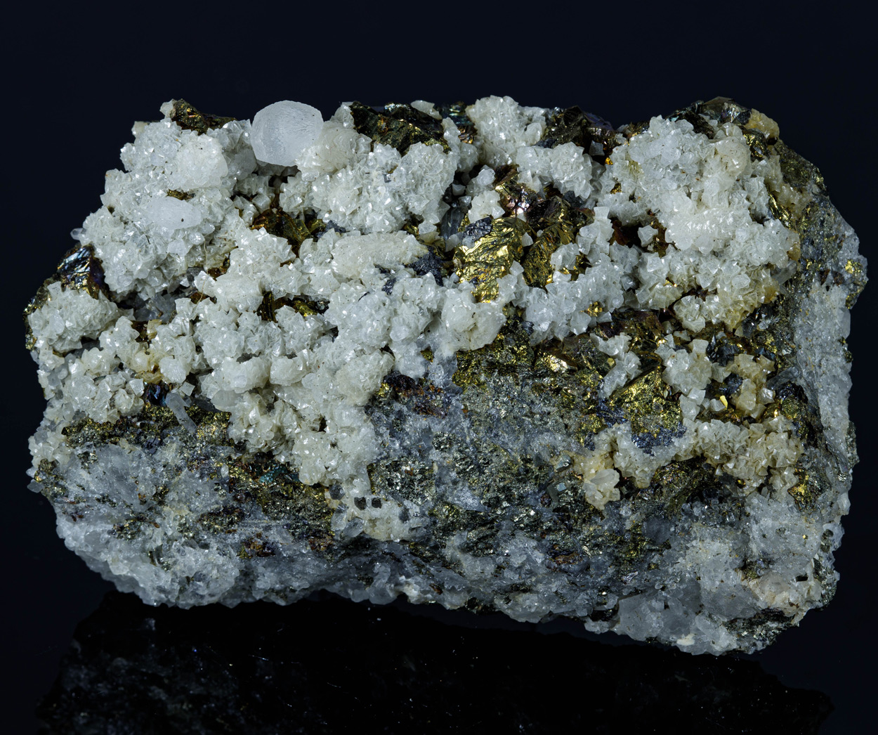 Quartz Siderite Pyrite