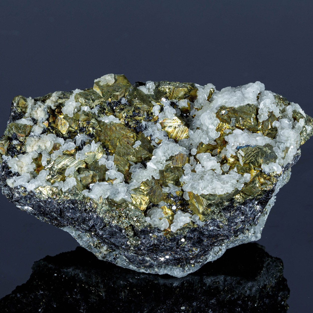 Chalcopyrite & Calcite