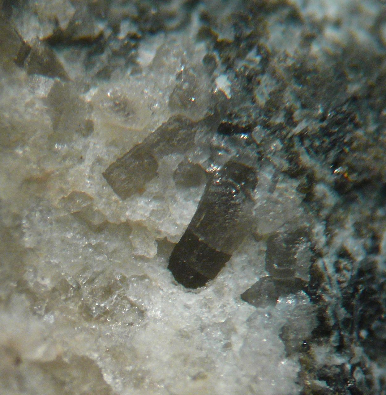 Gmelinite Natrolite Andradite & Apatite