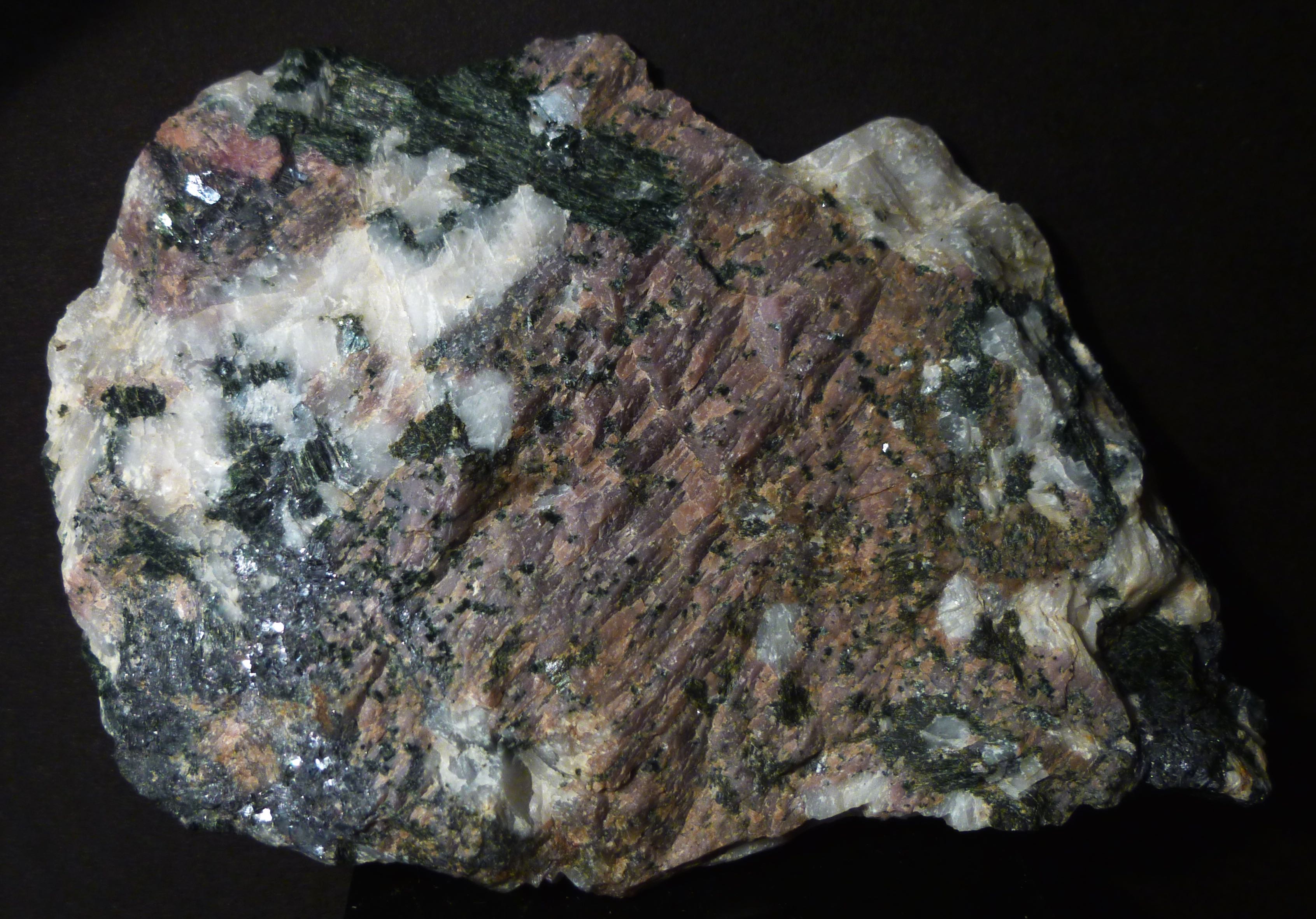 Rhodonite Franklinite & Calcite