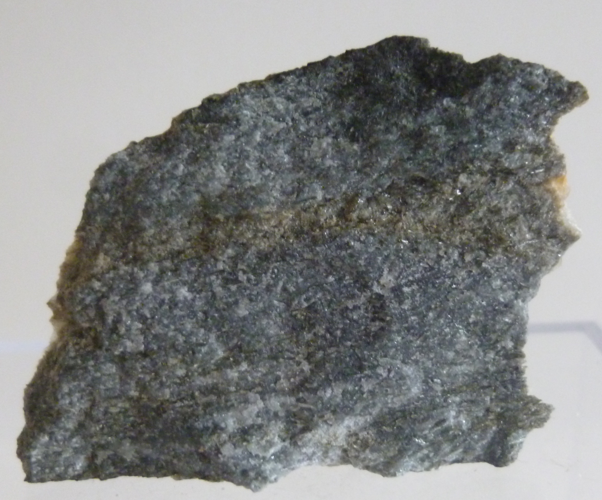 Pyroaurite