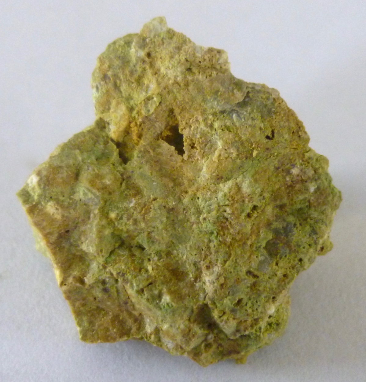 Chenevixite