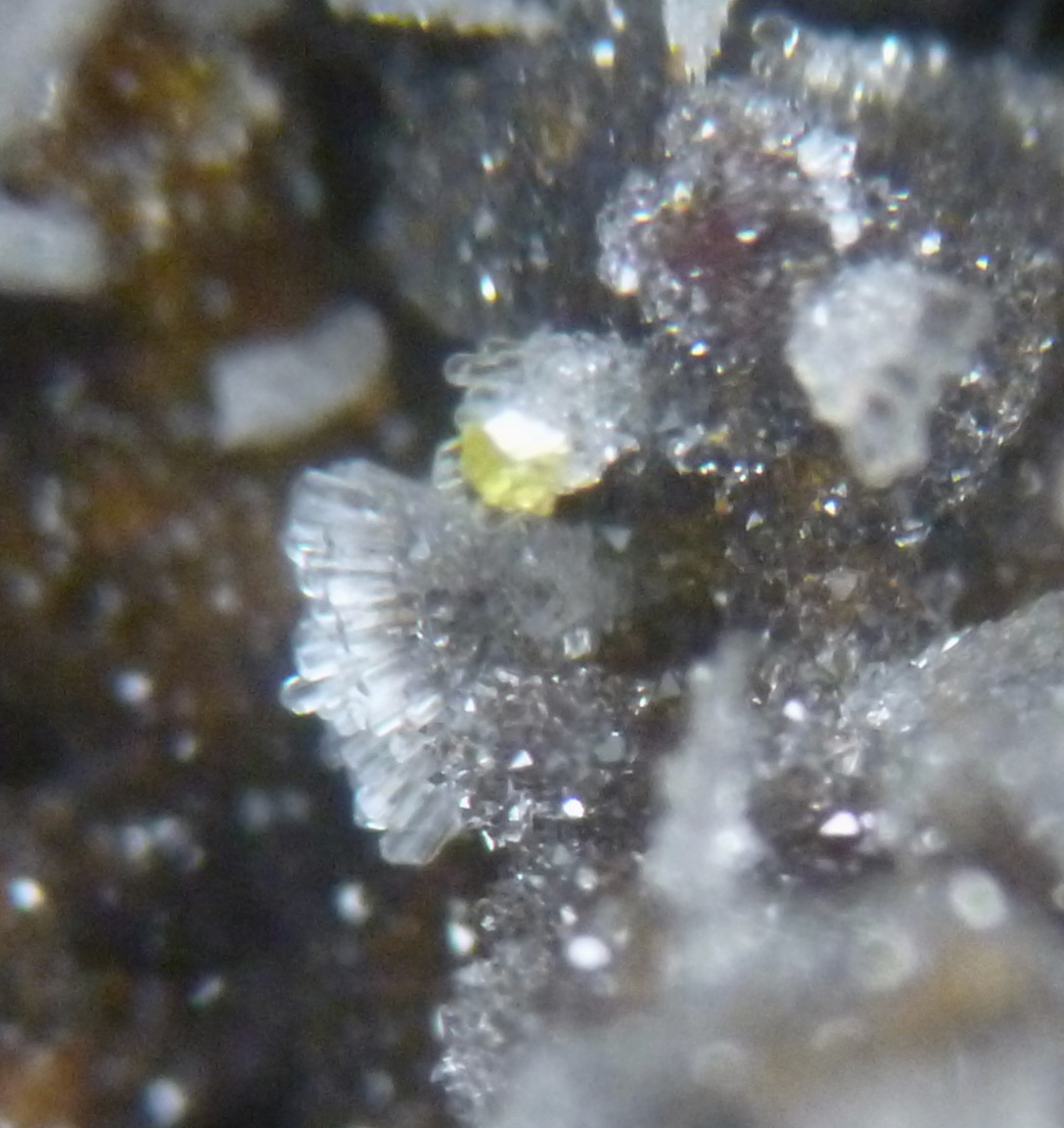 Bromargyrite Fluorite & Hemimorphite