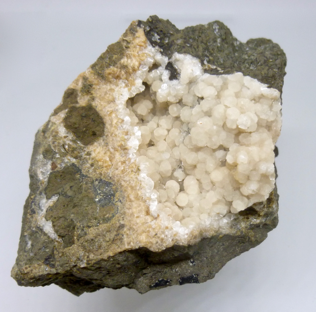 Thomsonite