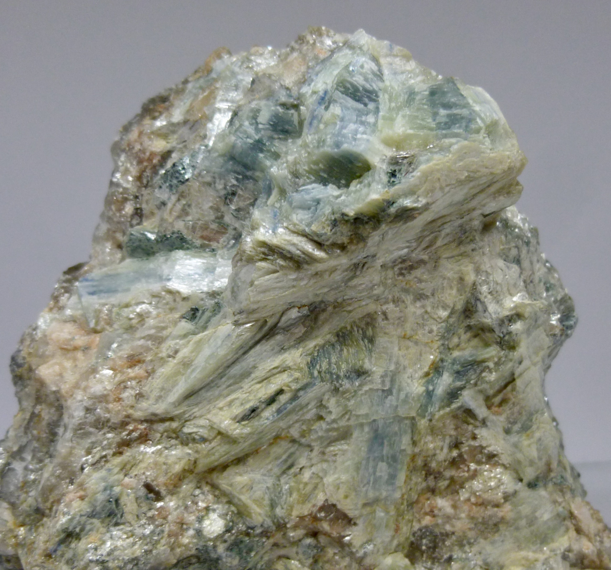 Kyanite