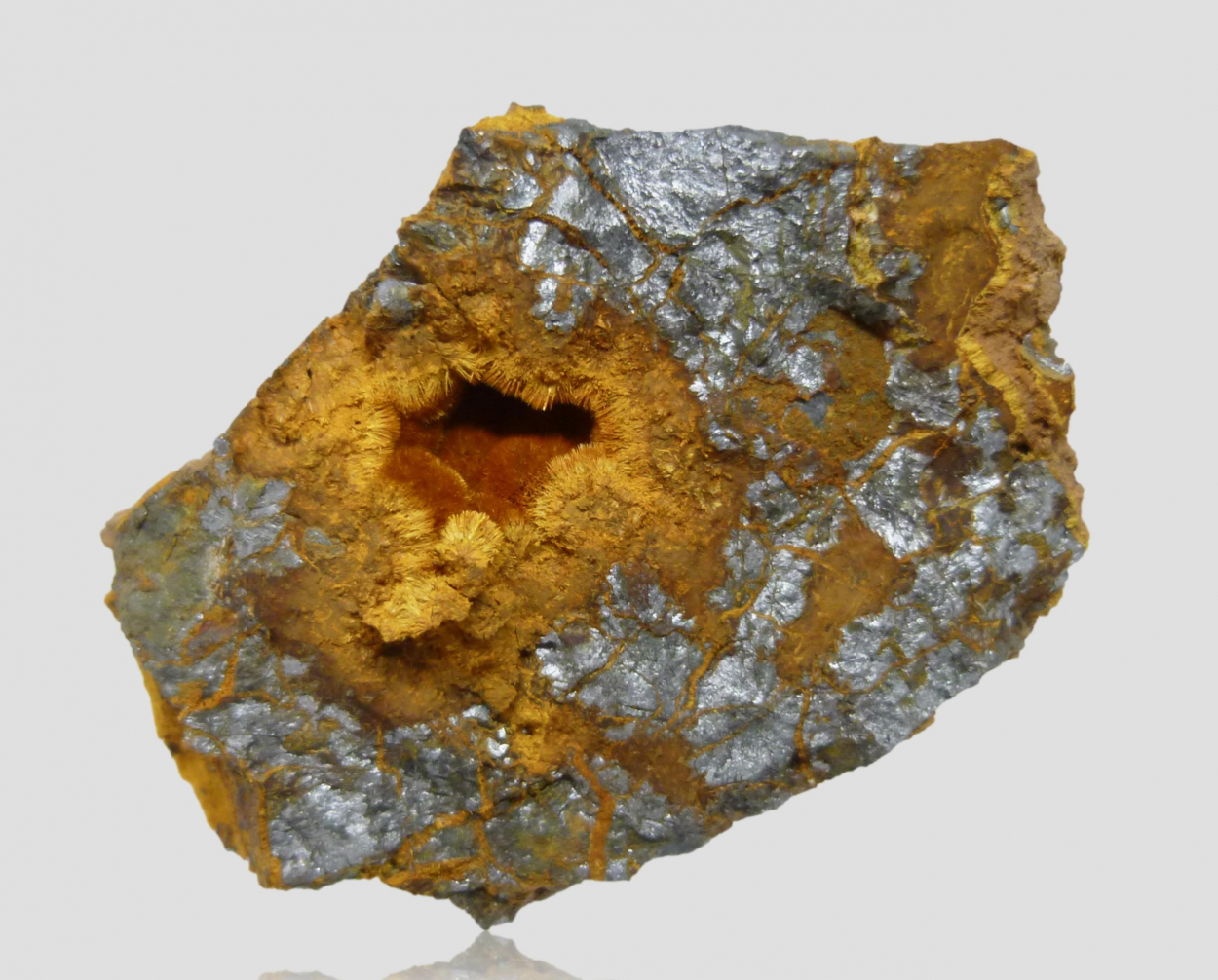 Karibibite & Löllingite