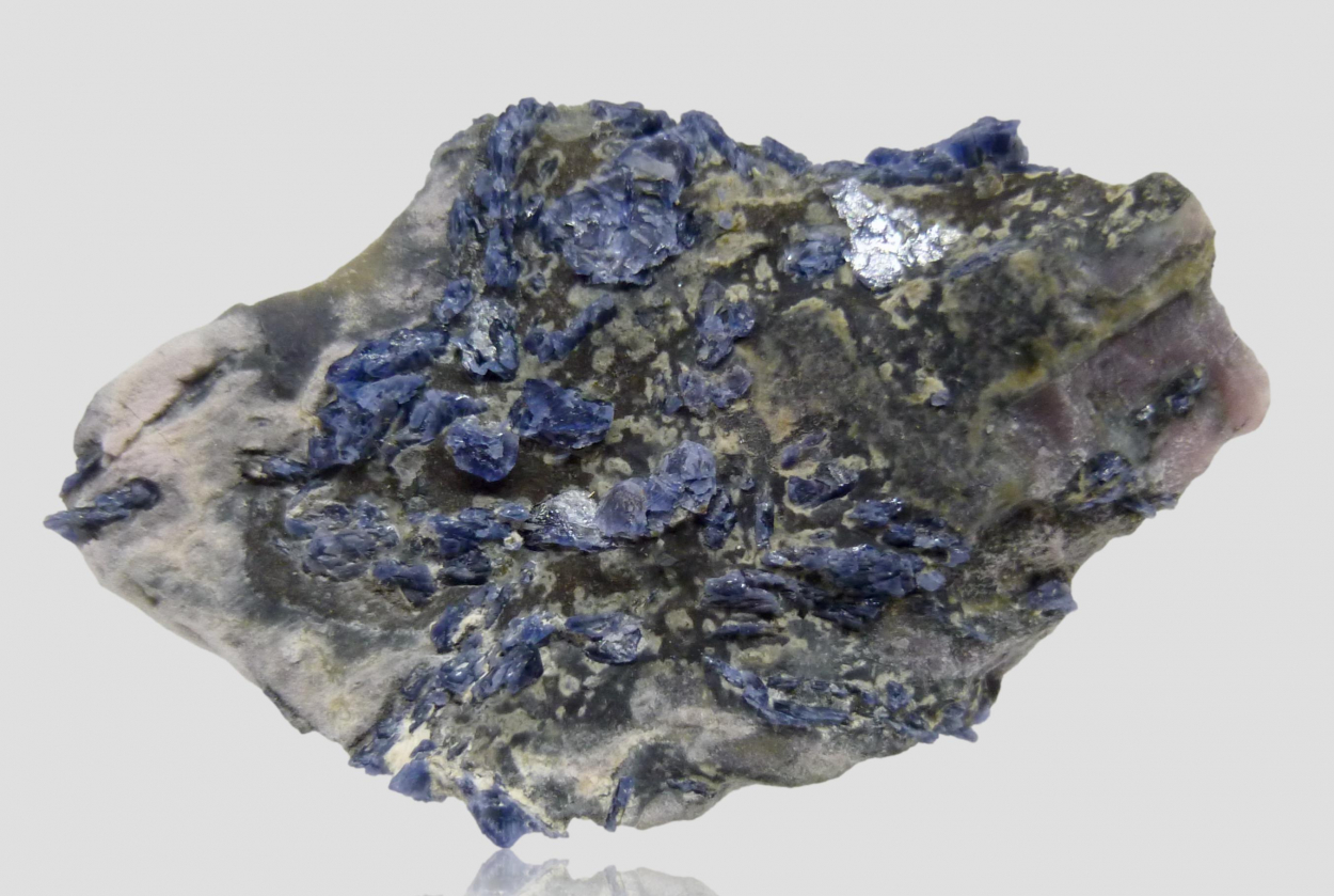 Sapphire & Mullite