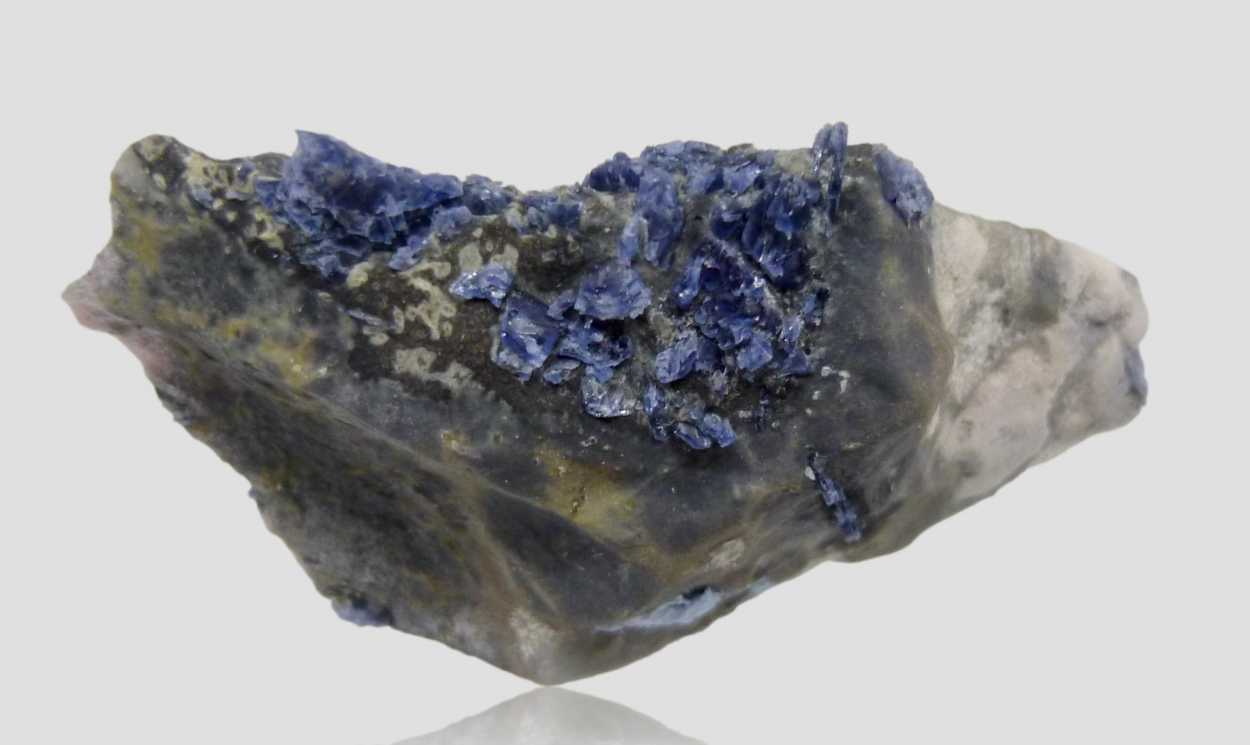 Sapphire & Mullite