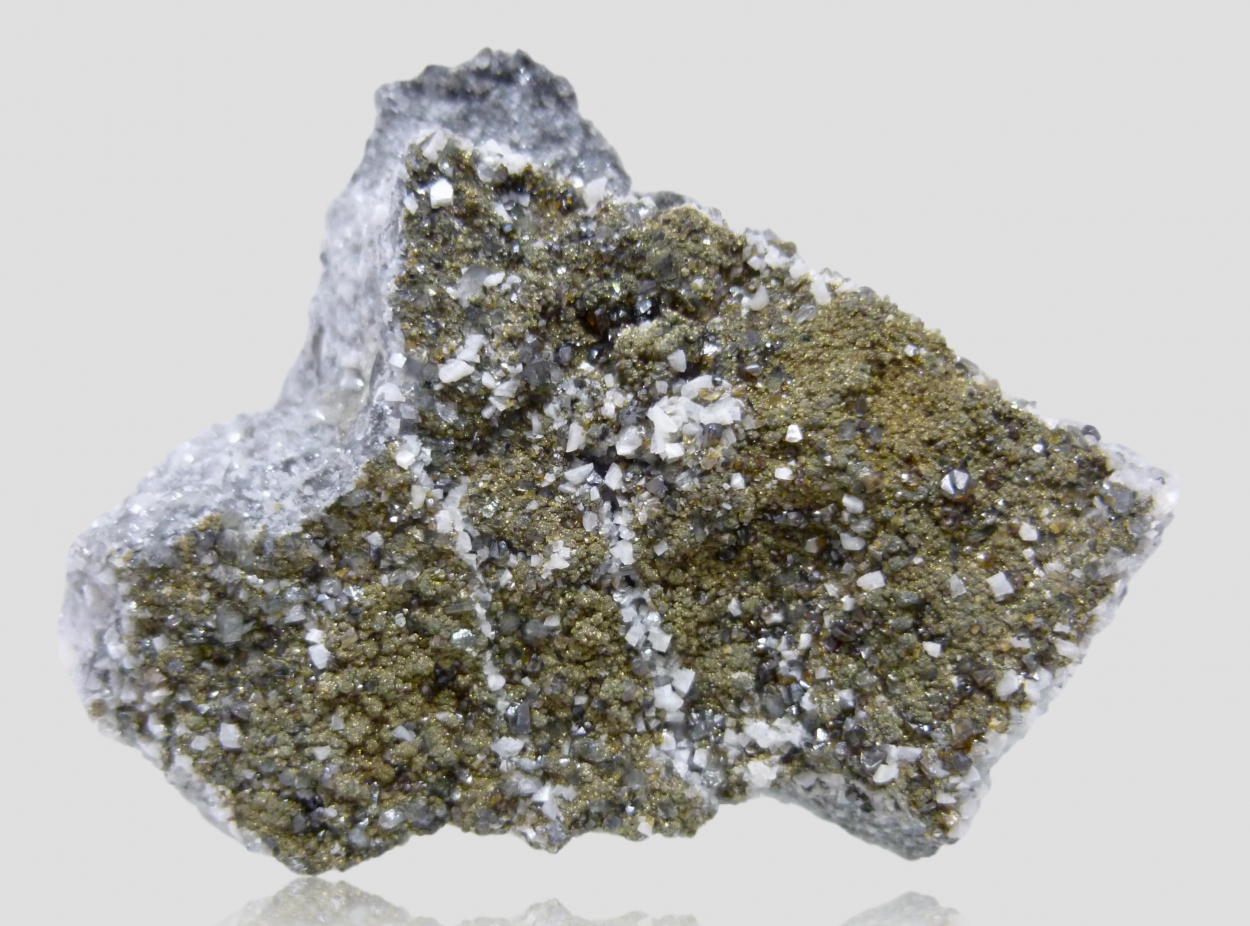 Sphalerite Pyrite Dolomite & Quartz