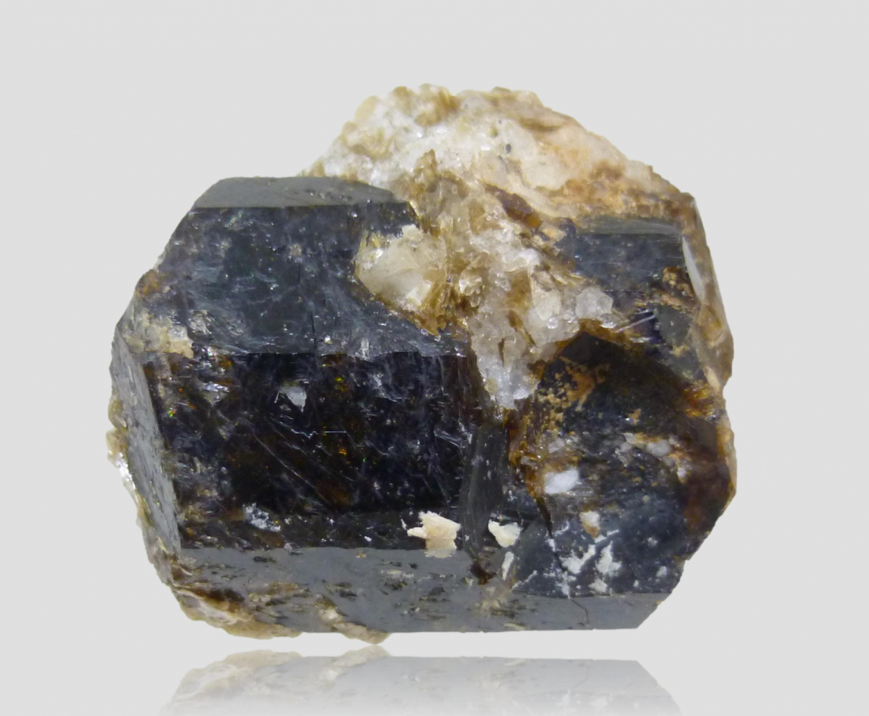 Dravite