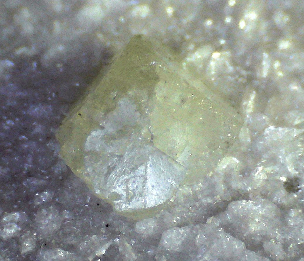 Hydroxylherderite & Albite