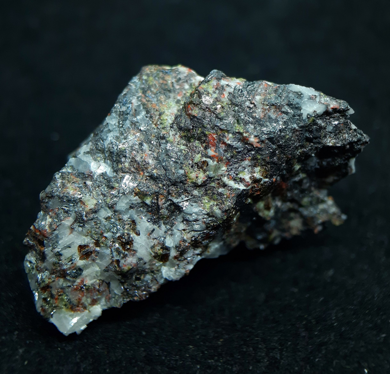 Sarabauite Stibnite & Wollastonite-2M